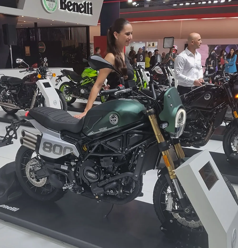 benelli-800.jpg