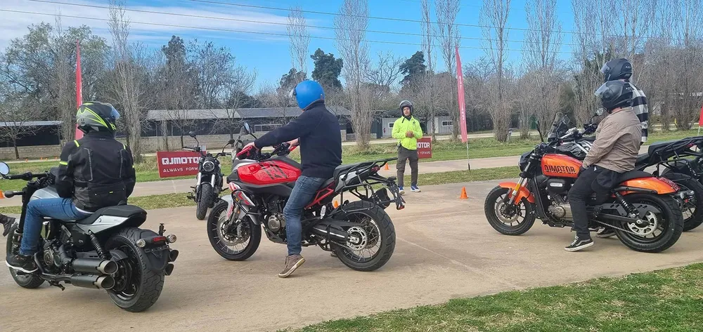 qjmotor.jpg