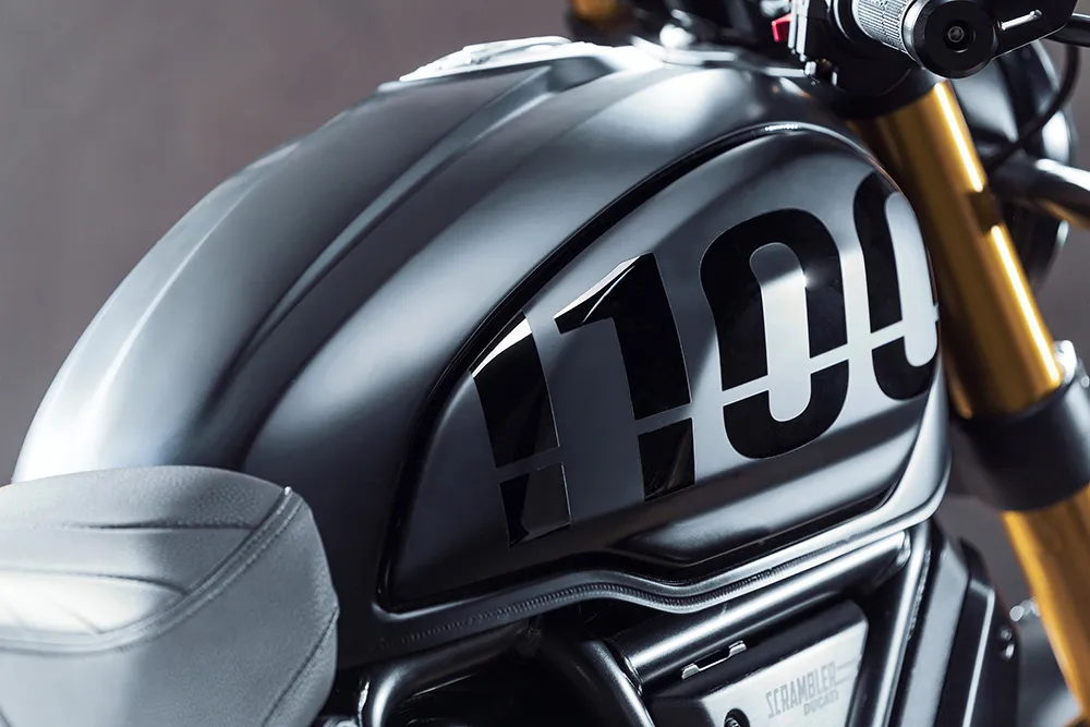 WEB-DUCATI_SCRAMBLER_PRO_13_UC143870_Mid.jpg