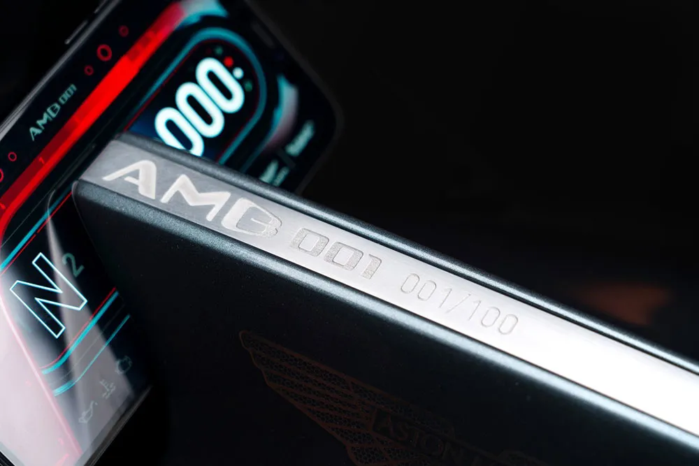 WEB-the-amb-001-by-aston-martin-and-brough-superior-5-jpg.jpg