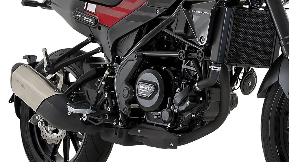 Lanzamiento oficial de la Benelli Leoncino 250