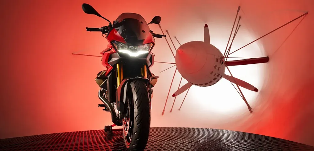 motoguzzi.jpg