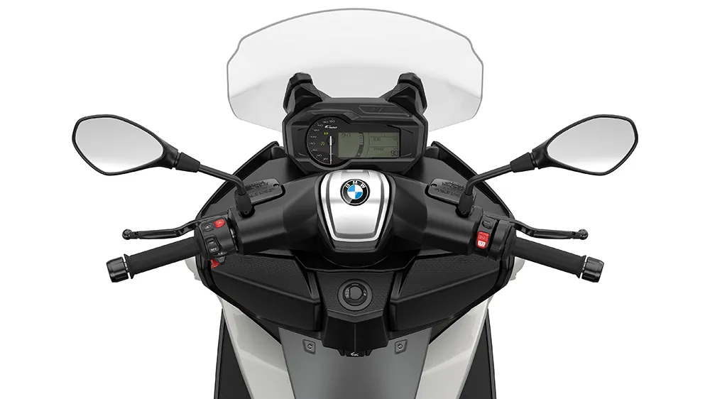web-P90412893_highRes_bmw-c-400-gt.jpg