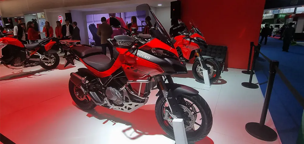ducati-multistrada-V2.jpg