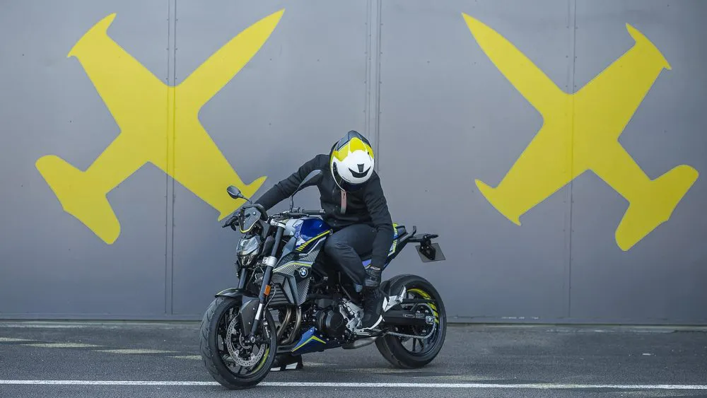BMW F900 R Force, una edición limitada sólo para Francia
