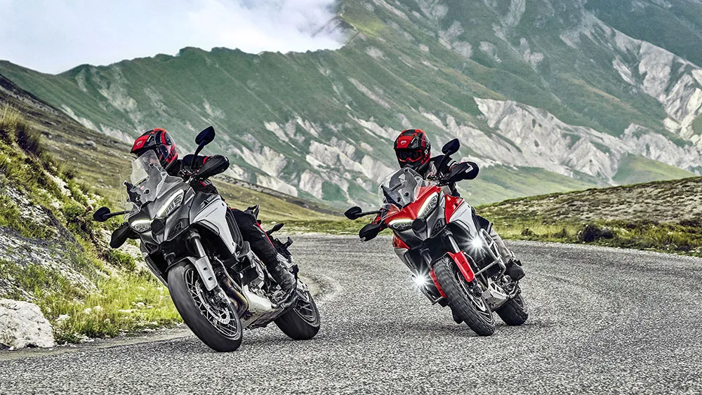 web-arg-01_DUCATI_MULTISTRADA_V4-off.jpg