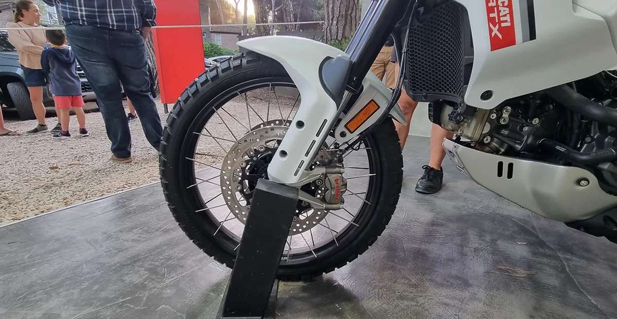 rueda 21
