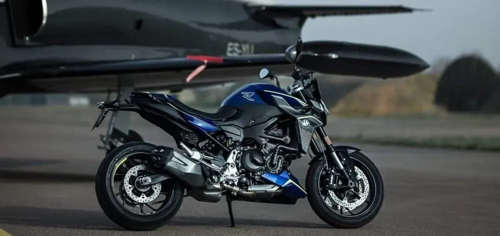 F900R-portada-e1618944575364.jpeg