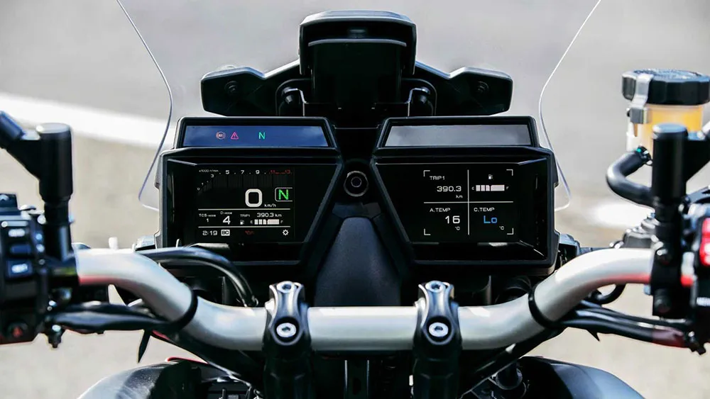 WEB-yamaha-tracer-9-2021-4.jpg