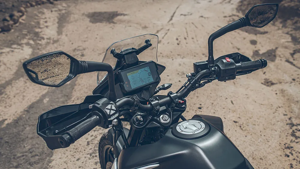web-KTM_390_ADVENTURE-Static-_59_.jpg