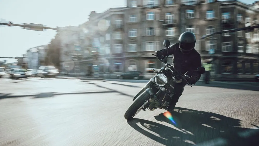 Lanzamiento en Argentina de la nueva Husqvarna Svartpilen 200