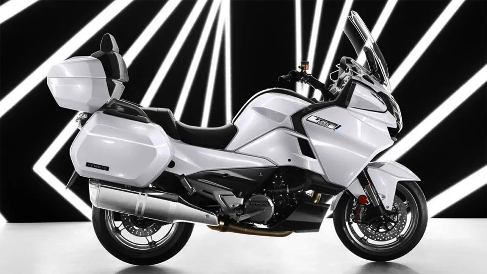 CFMoto lanzó oficialmente en China la 1250TR-G con motor KTM