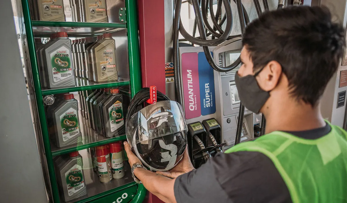 castrol-axion.jpg