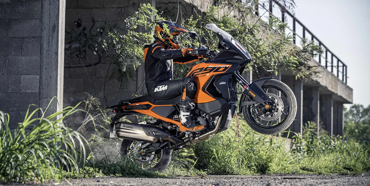 ktm-1200.jpg