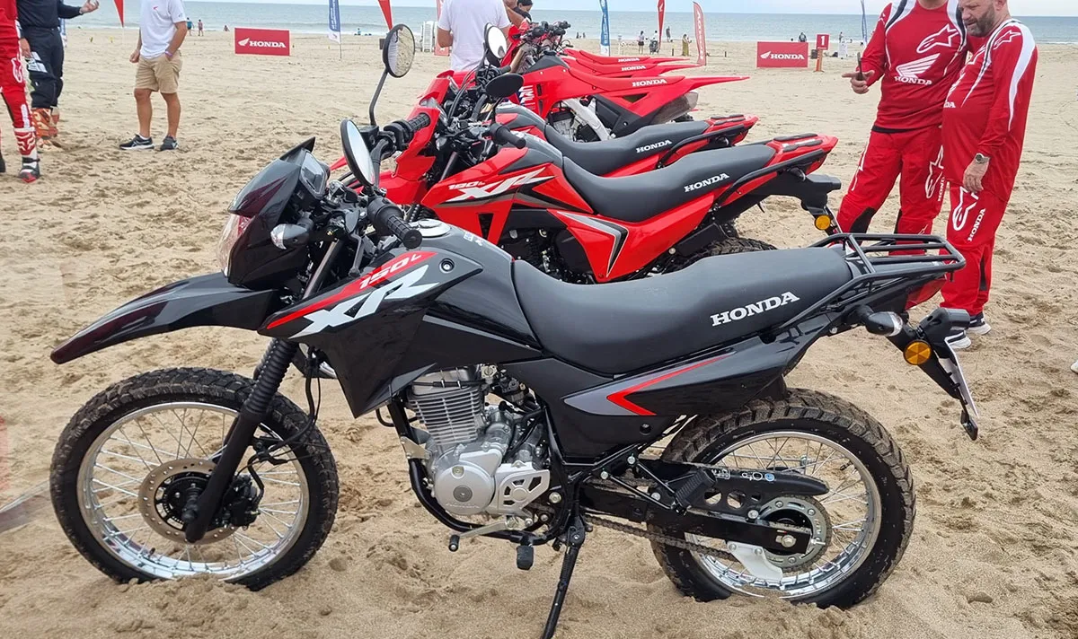 moto-a50l.jpg