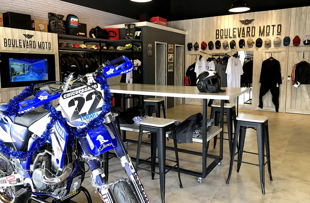 Boulevard Moto abrió la primera tienda de indumentaria para motociclistas en Canning