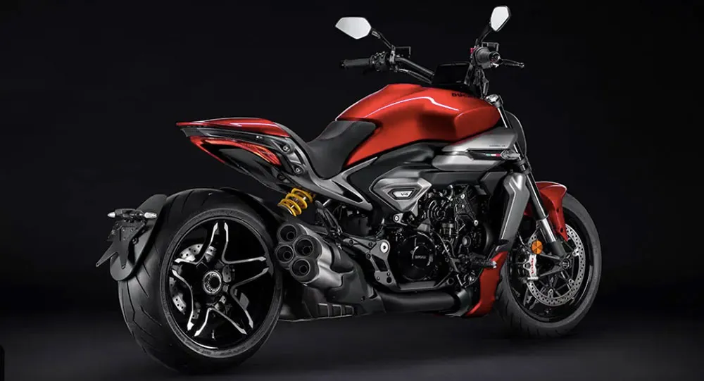atras ducati