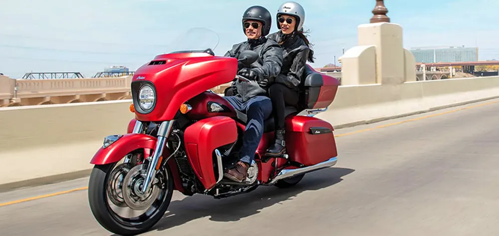 portada-indian-roadmaster-dark-horse-2020-1.jpg