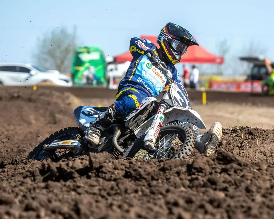 pirelli-mx.jpg