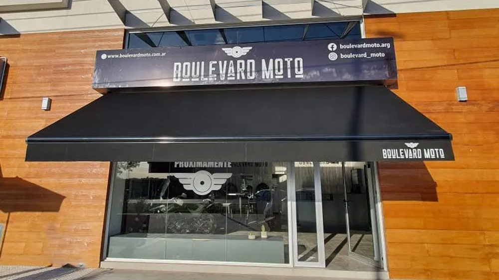 Boulevard Moto abrió la primera tienda de indumentaria para motociclistas en Canning