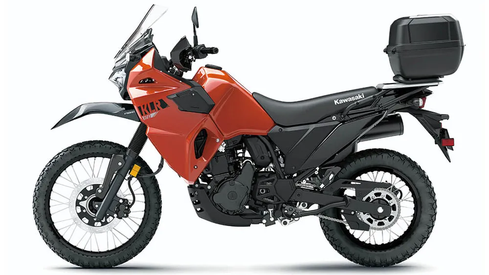 web-KLR650-2022-TRAVELER-IZQ.jpg