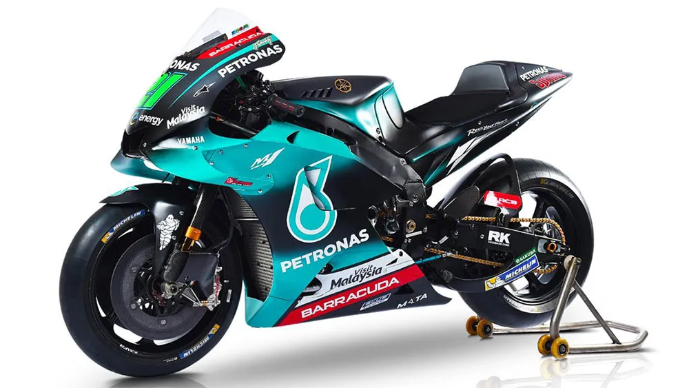 En primavera, dale vida a tu moto con Petronas Sprinta