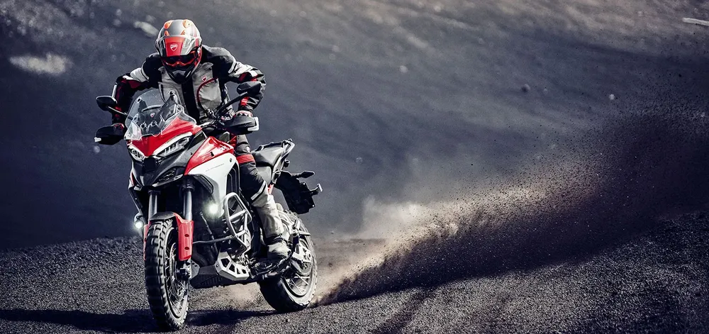 PORTADA-DUCATI_MULTISTRADA_V4_S_AMBIENCE.jpg