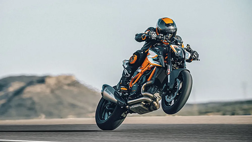 Nueva KTM 1290 Super Duke RR 2021