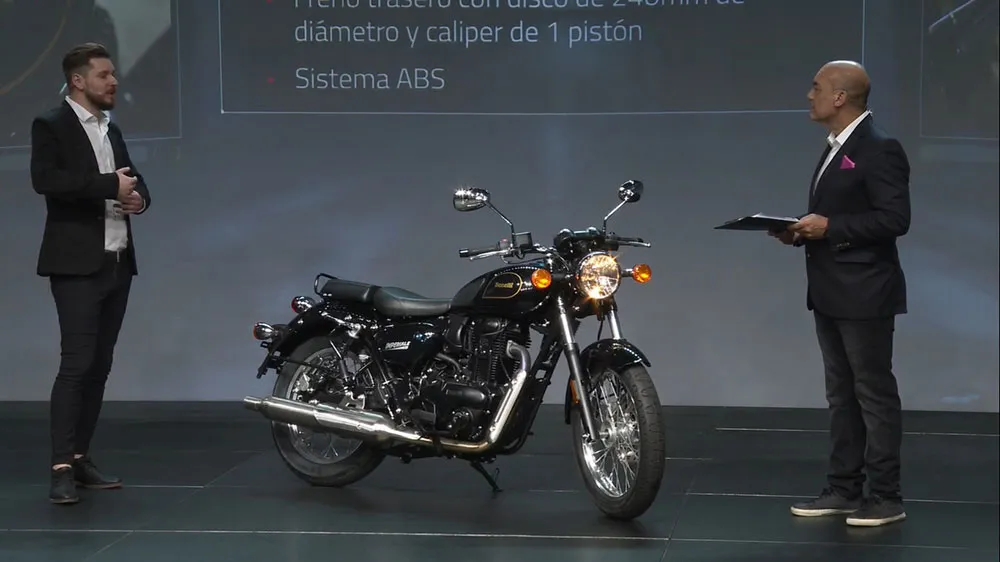 Lanzamiento Benelli Imperiale 400