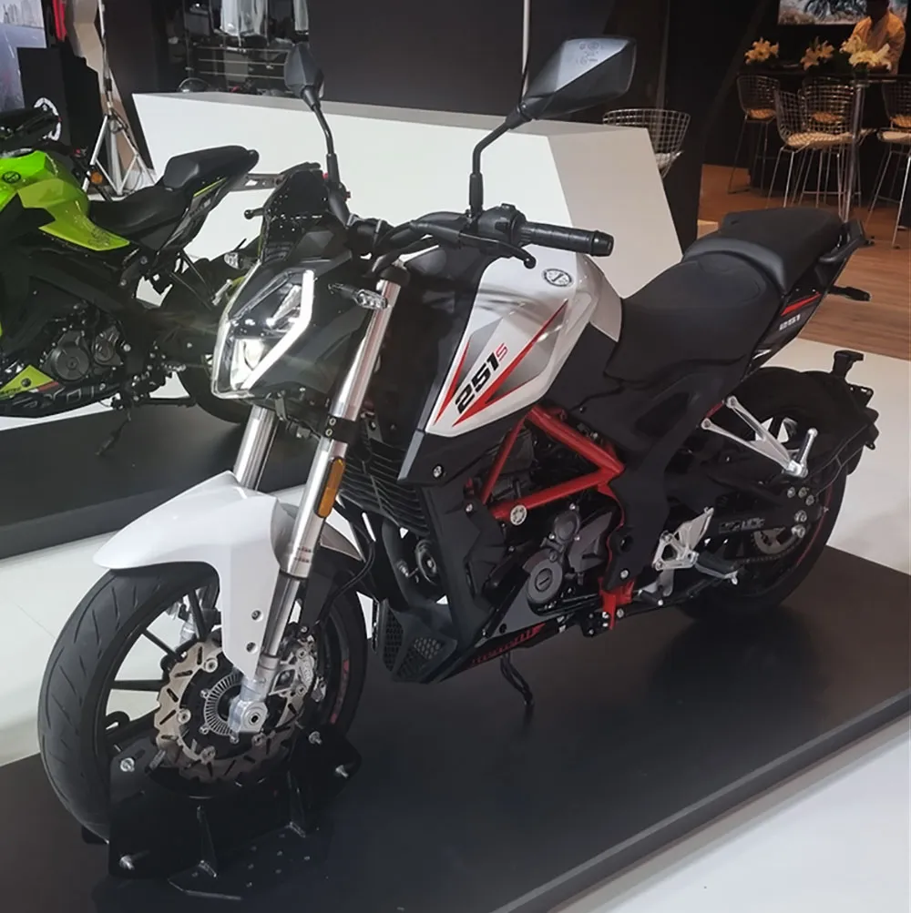 benelli