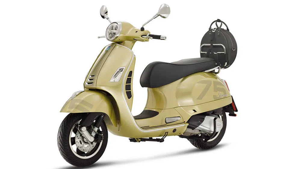 WEB-Vespa-GTS-75-Aniversario-2021-3.jpg