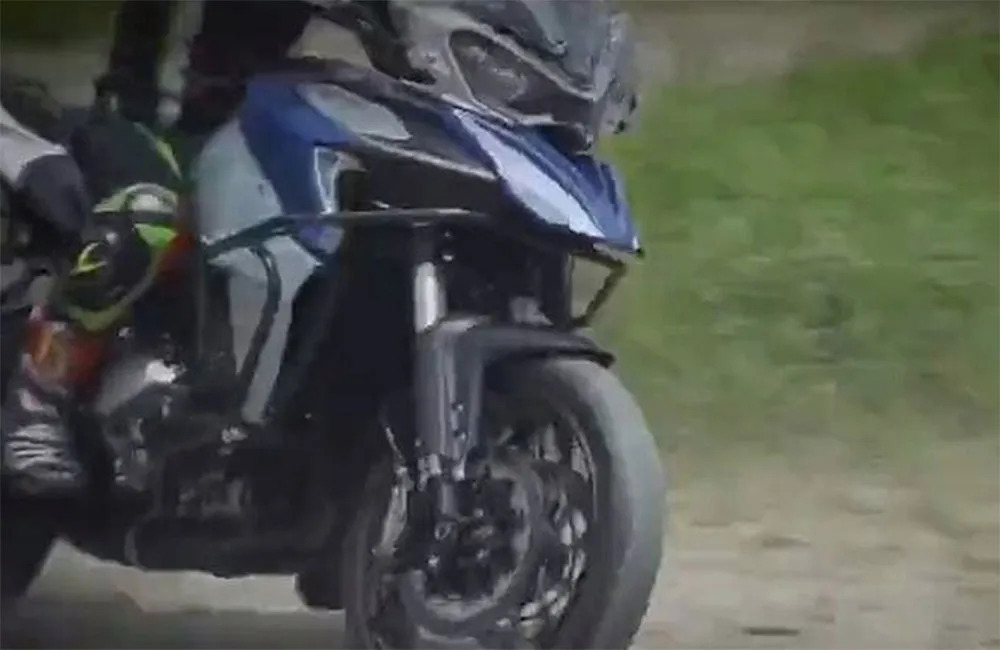 Ya están probando la Benelli TRK 800