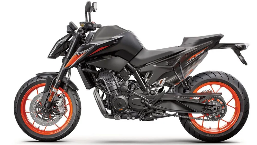 WEB-2020-KTM-790-Duke3-4924-default-large.jpg
