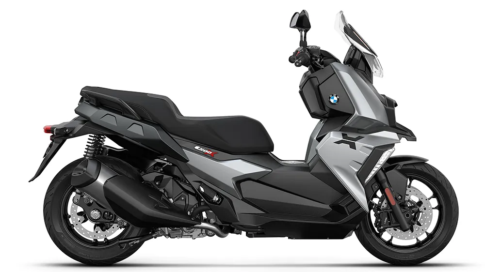 BMW Motorrad presentó los nuevos scooters BMW C 400 X y C 400 GT