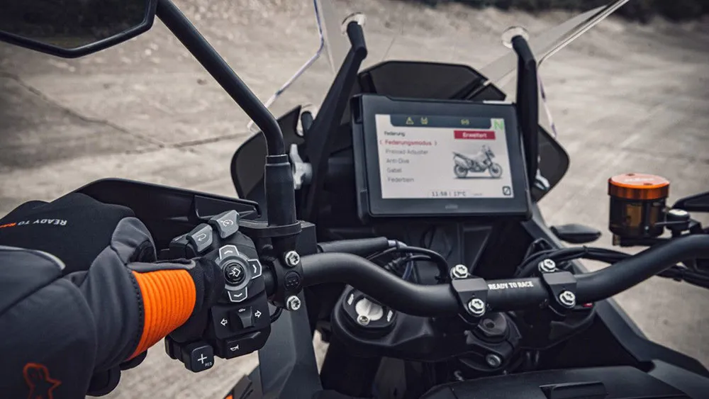 web-KTM-1290-Super-Adventure-S-2021-66.jpg