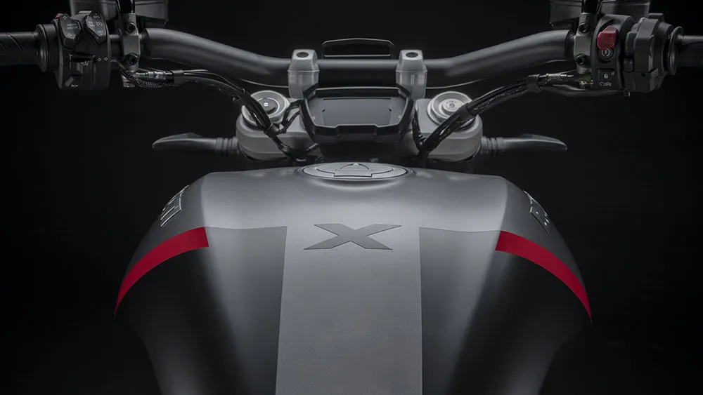 Ducati presentó sus nuevas XDiavel y Scrambler para 2021
