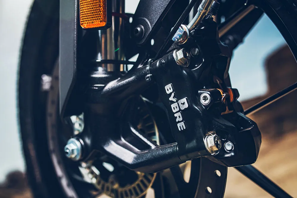 web-KTM_390_ADVENTURE-Static-_40_.jpg