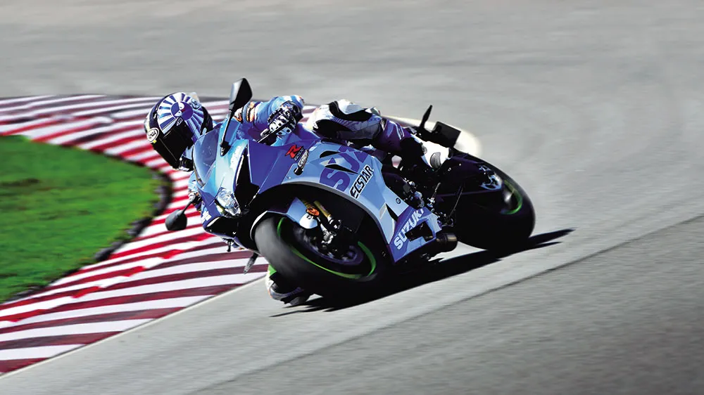 web-GSX-R1000RZAM1_action07.jpg