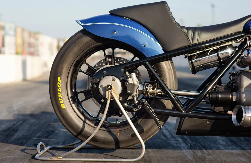 BMW R 18 Dragster con el exclusivo toque de Roland Sands