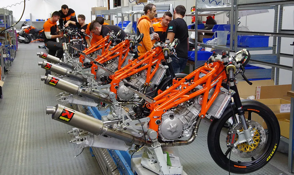 ktm-1.jpg