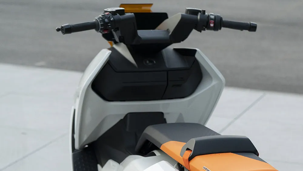 Nuevo scooter eléctrico de BMW, el Definition CE 04