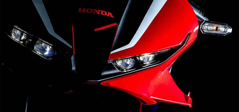 PORTADA-cbr600-1.jpg