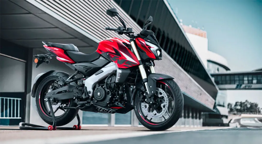 rouser-ns400.jpg
