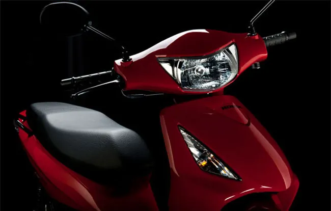 biz-c125-1.jpg