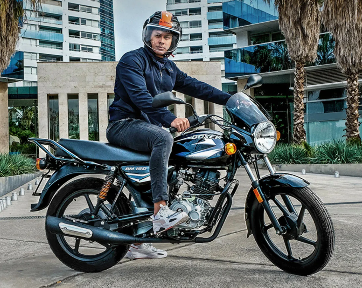 bajaj boxer 150
