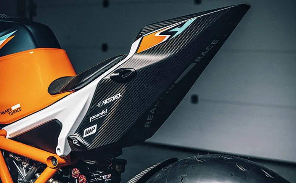 2021-KTM-1290-Super-Duke-RR-Spec-Price_21.jpg