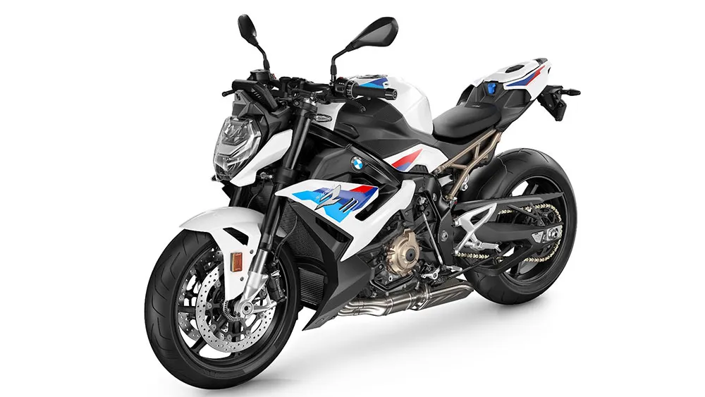 WEB-P90407256_lowRes_the-new-bmw-s-1000-r.jpg