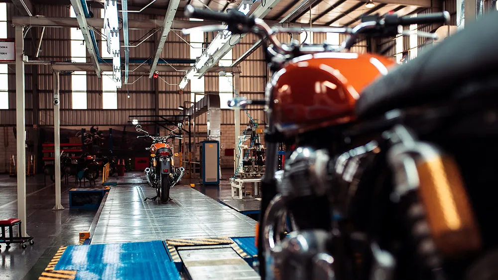Con la integración nacional, Royal Enfield bajará los precios de sus motos entre un 6% y un 20%